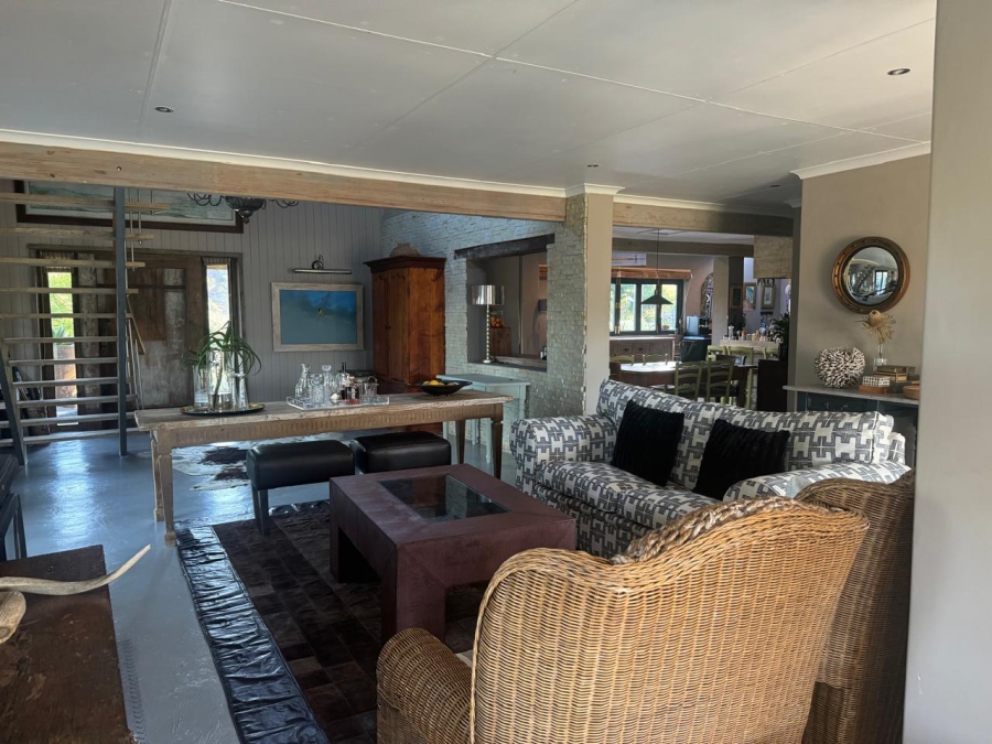 6 Bedroom Property for Sale in Sedgefield Rural Western Cape